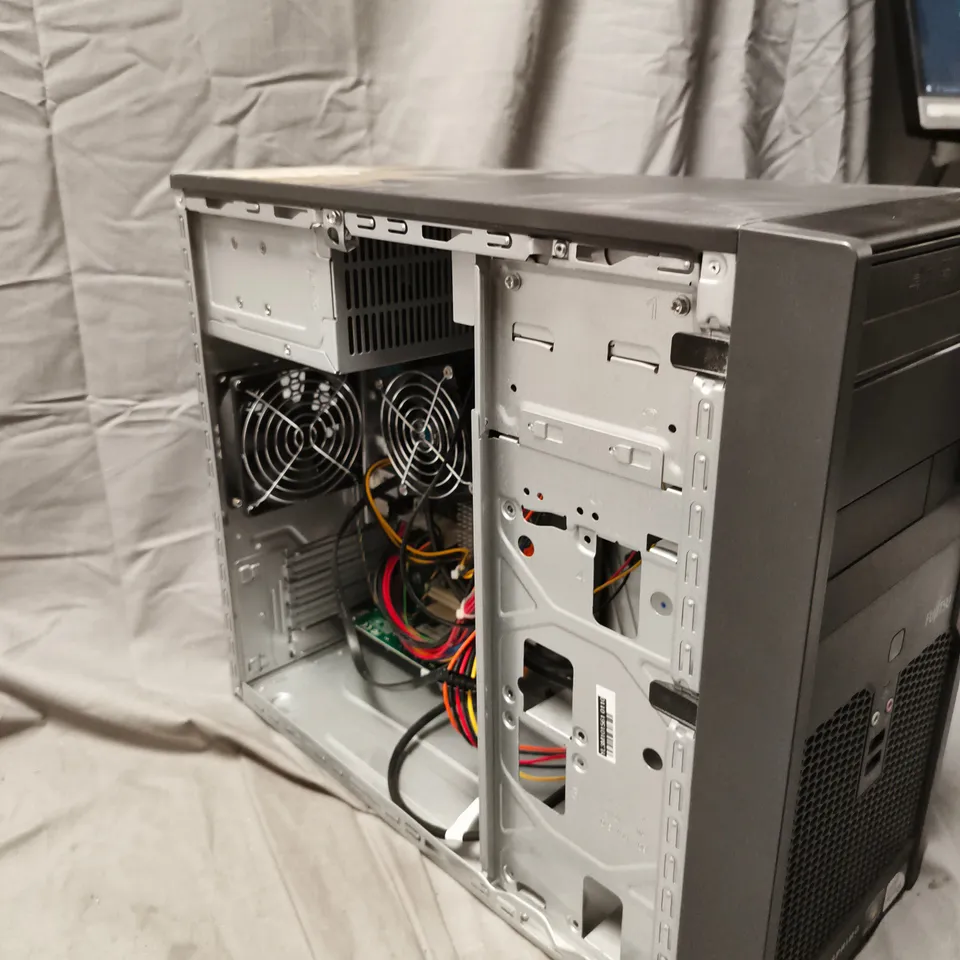 FUJITSU ESPRIMO P2500 DESKTOP PC TOWER