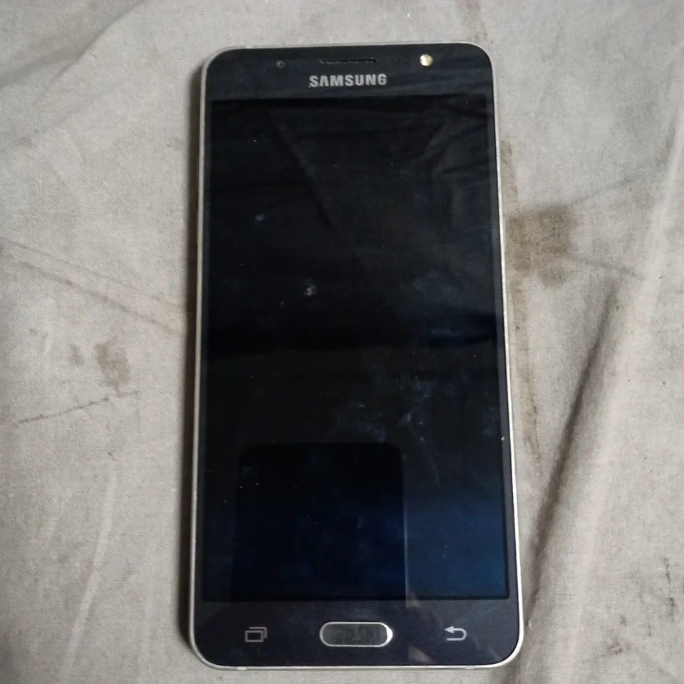 SAMSUNG GALAXY J5 SMARTPHONE