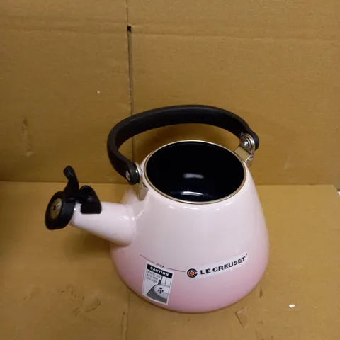 Le Creuset Kone Kettle with Whistle, Enamelled Steel, 1.6 L / 1.7 qt, Shell Pink