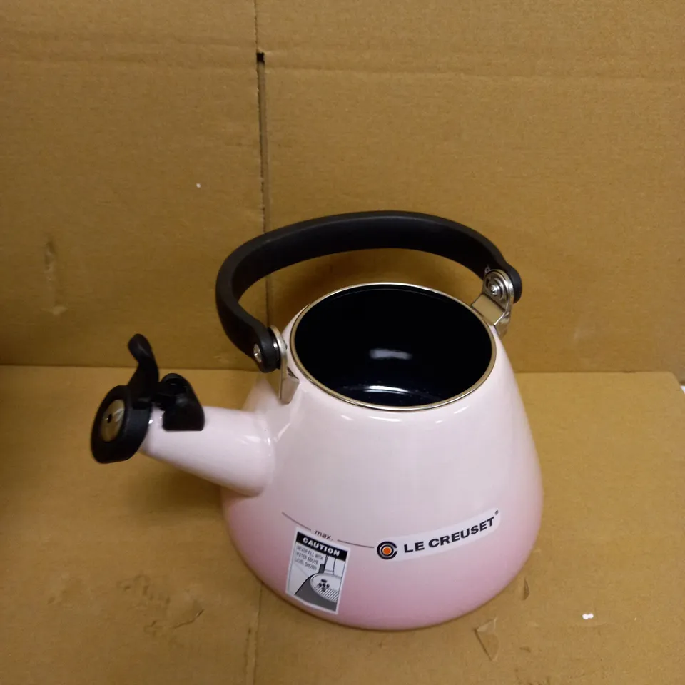 Le Creuset Kone Kettle with Whistle, Enamelled Steel, 1.6 L / 1.7 qt, Shell Pink