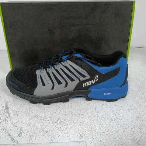 BOXED PAIR OF INOV MENS ROCLITE 275 TRAINERS IN BLACK/BLUE - UK11