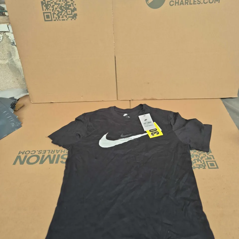 NIKE THE NIKE TEE – BLACK T-SHIRT, UK M