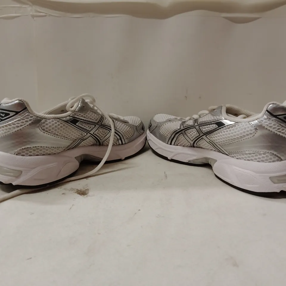 BOX CONTAINING APPROXIMATELY 9 TRAINERS PAIRS SIZES VARY