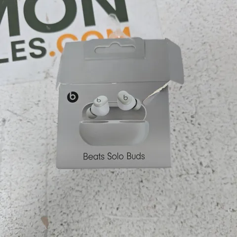 BEATS SOLO BUDS WIRELESS EARBUDS WITH CHARGING CASE