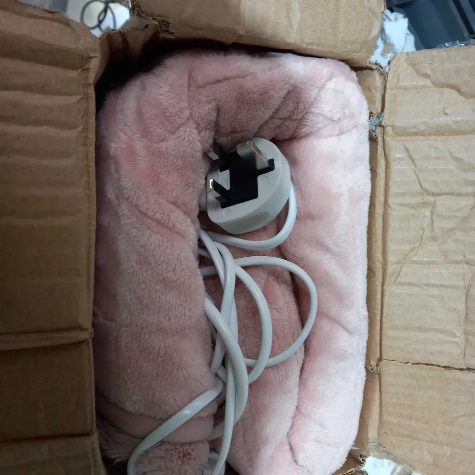 COZEE HOME VELVETSOFT HEATED THROW IN PINK