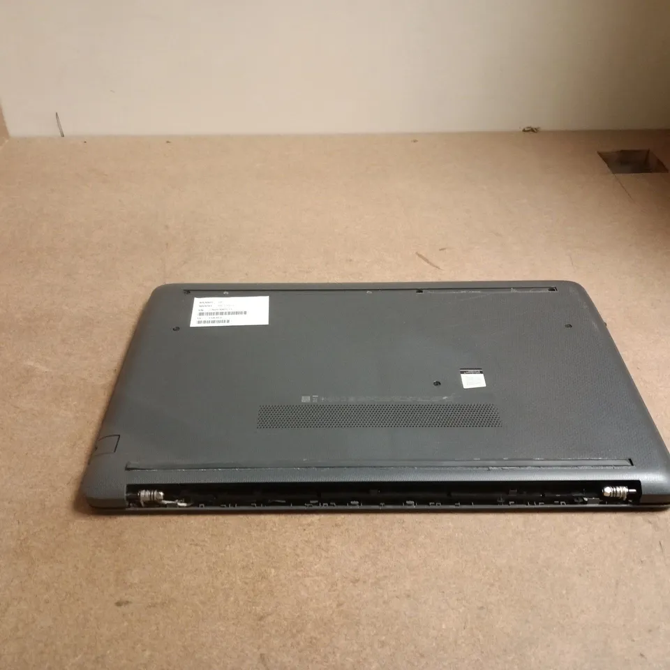 HP 255 G7 LAPTOP