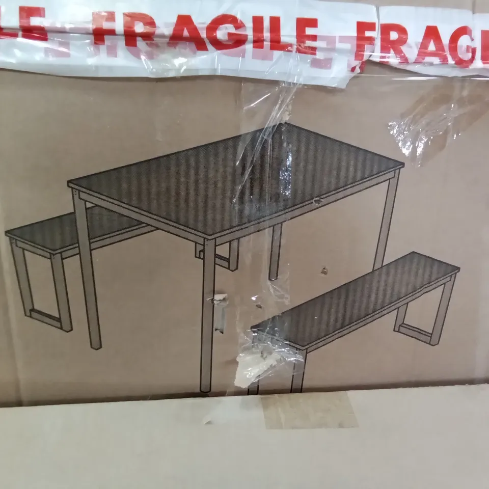 BOXED TIGER WOOD DINING TABLE 128×79×10.5CM