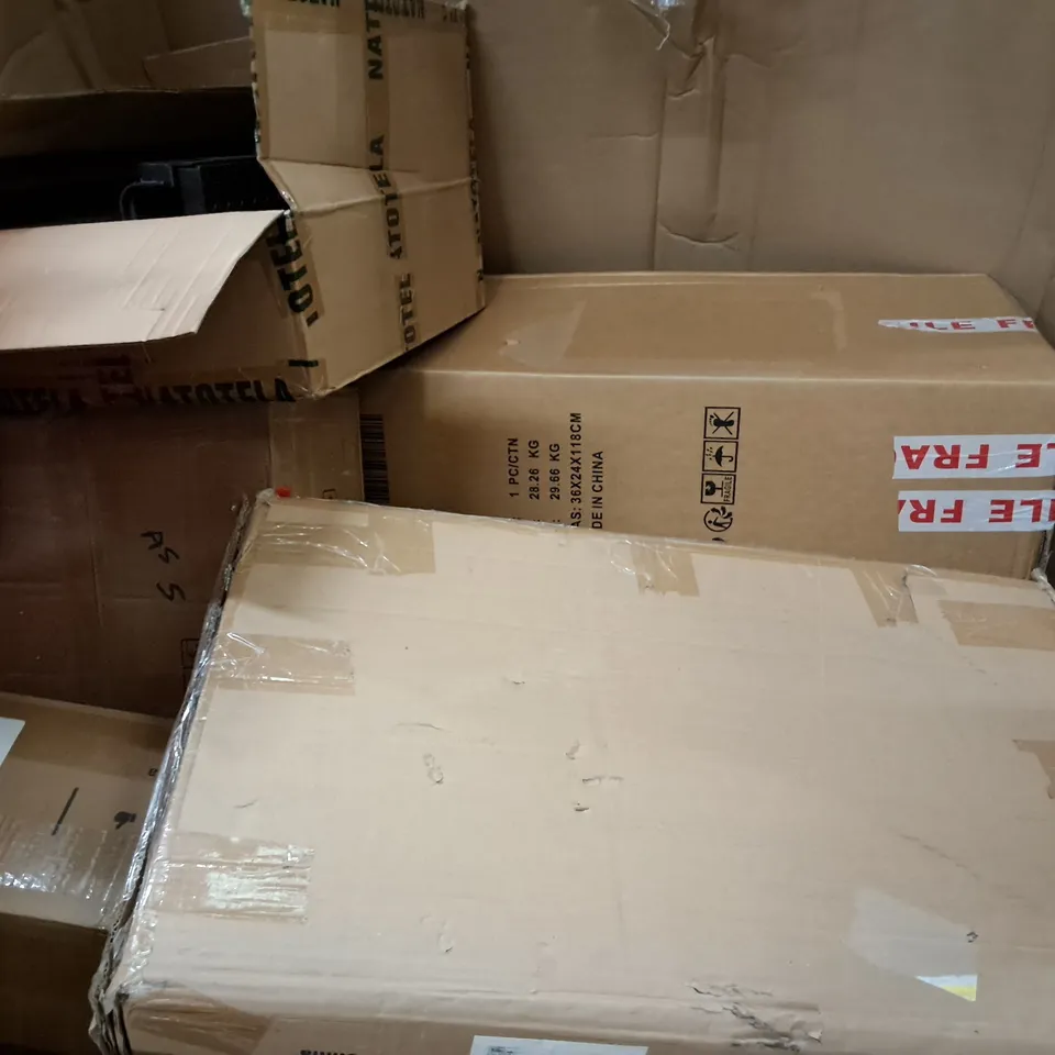 PALLET OF ASSORTED HOUSEHOLD ITEMS TO INCLUDE CEILING FAN LIGHT, PICNIC TABLE AND FOOD PROCESSOR 