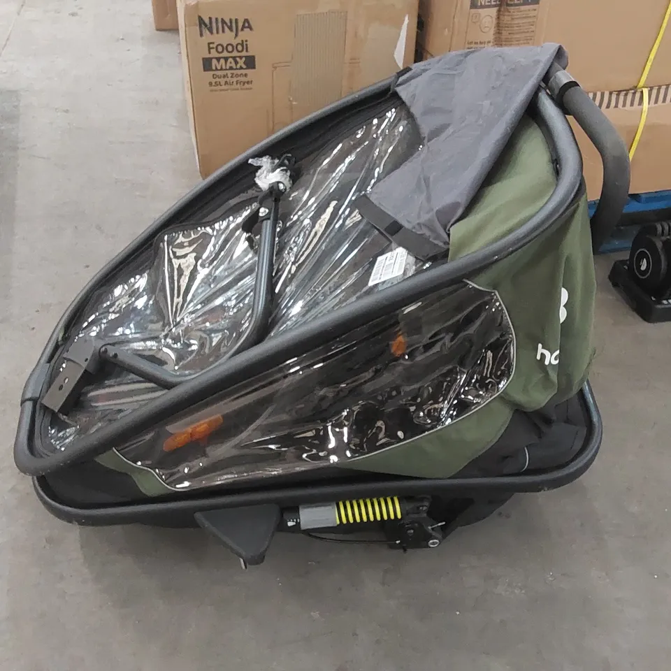 HAMAX OUTBACK TWIN CHILD BIKE TRAILER - GREEN/BLACK  RRP £998.99