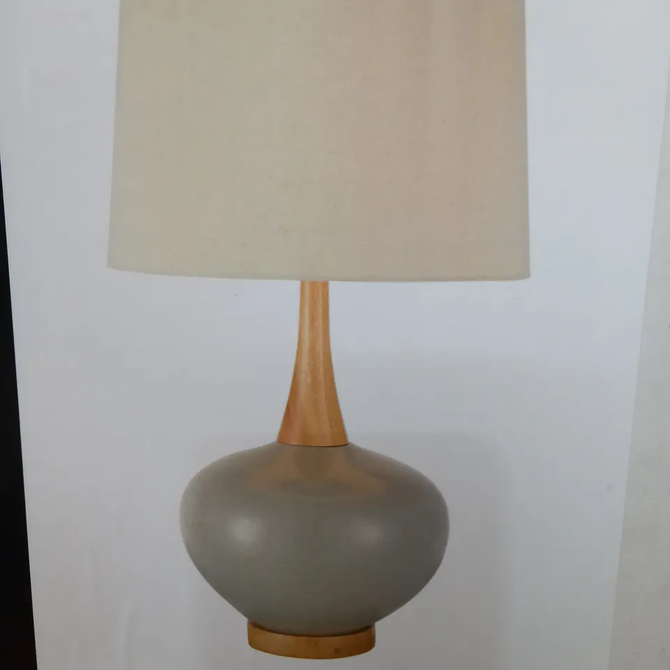 MARLOW TABLE LIGHT
