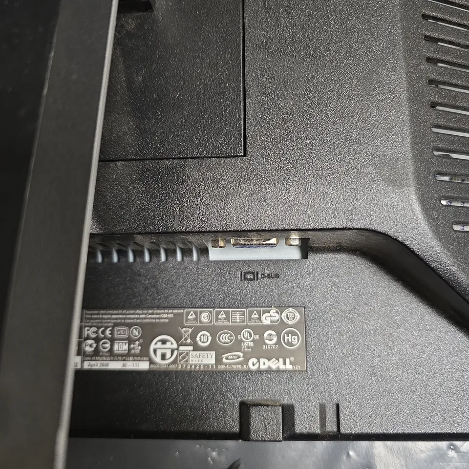 DELL COMPUTER MONITOR – BLACK, STAND INCLUDED .