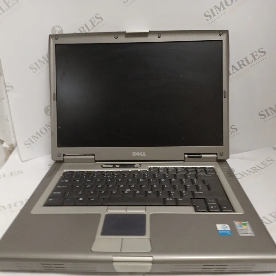 DELL LATITUDE D810 SERIES LAPTOP 