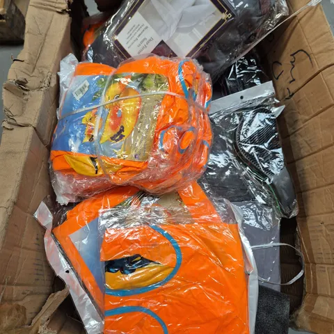 BOX OF 15 ASSORTED ITEMS TOO INCLUDE HAIR BRUSHES , DUVET SETS , ETC