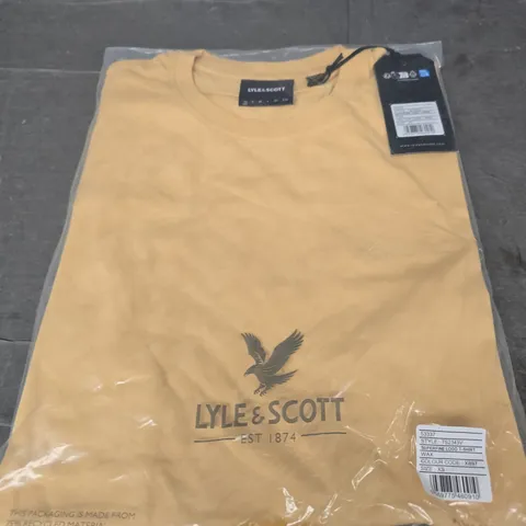 LYLE & SCOTT SUPERFINE LOGO T-SHIRT – WAX, XS (MEN'S)
