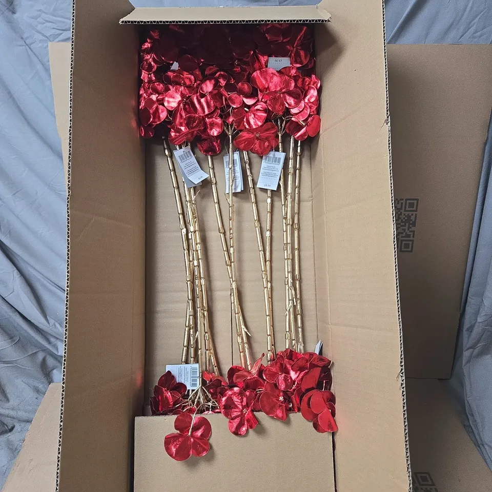 2 X BOX OF APPROXIMATELY 11 GISELA GRAHAM RED FLOWER DECORATIONS 