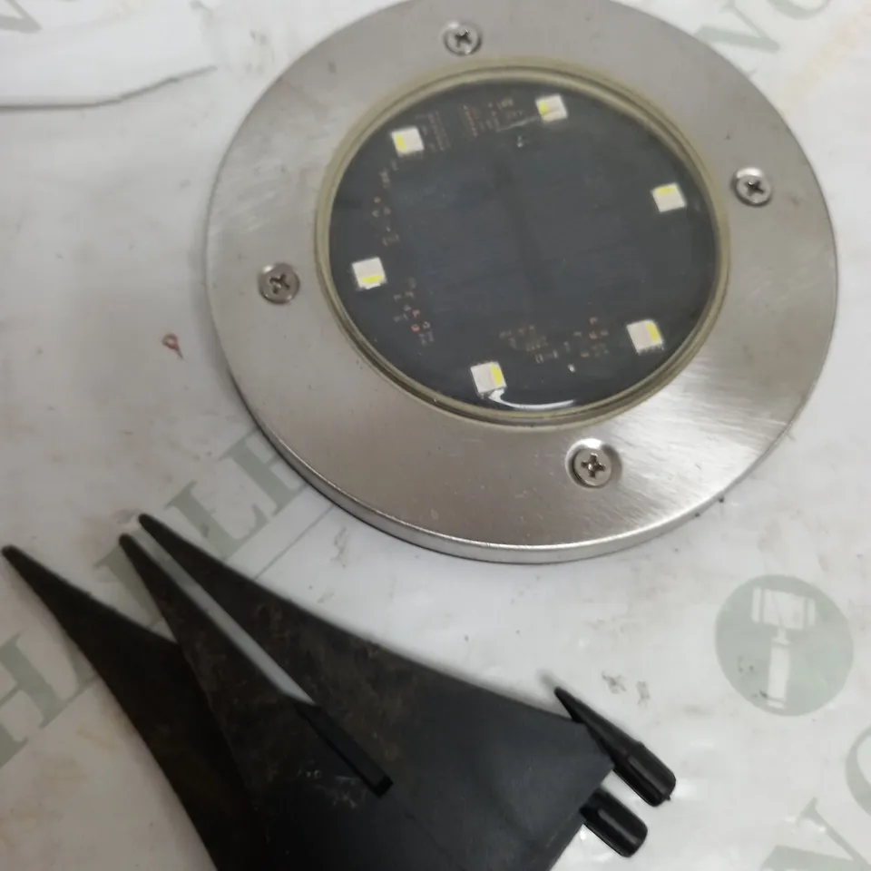 BELL & HOWELL 4 LED DISK NULL LIGHTS