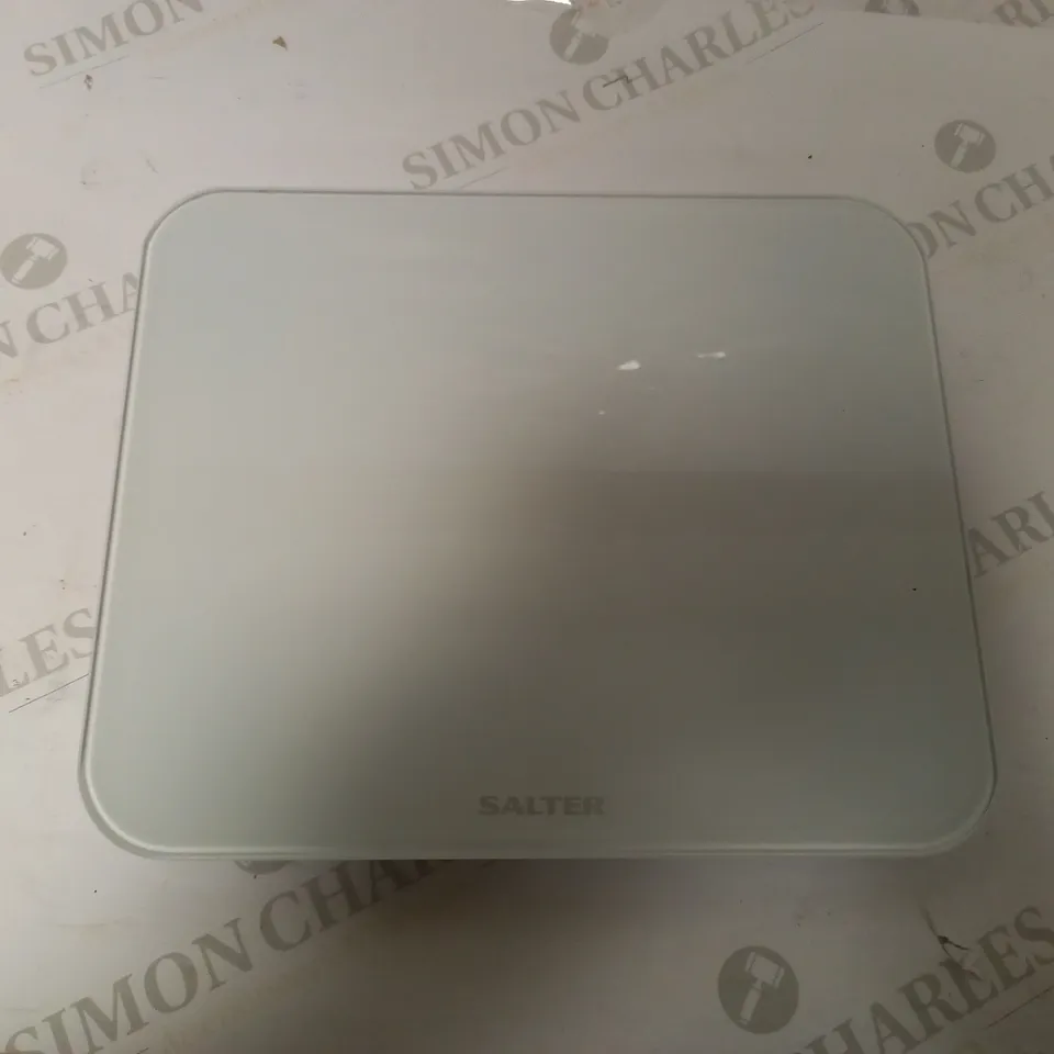 SALTER GHOST ELECTRONIC SCALE