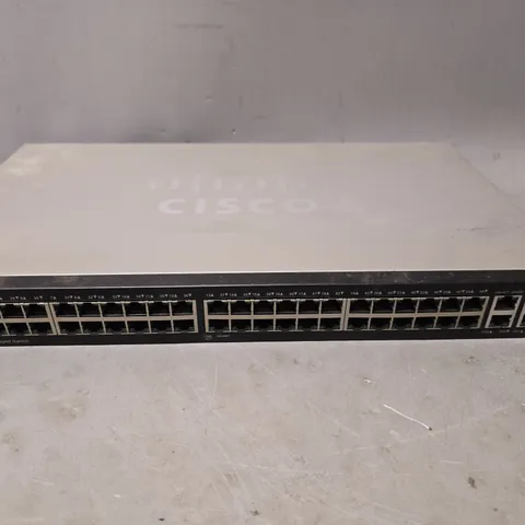 CISCO SG 300-52 52 PORT GIGABIT MANAGED SWITCH 