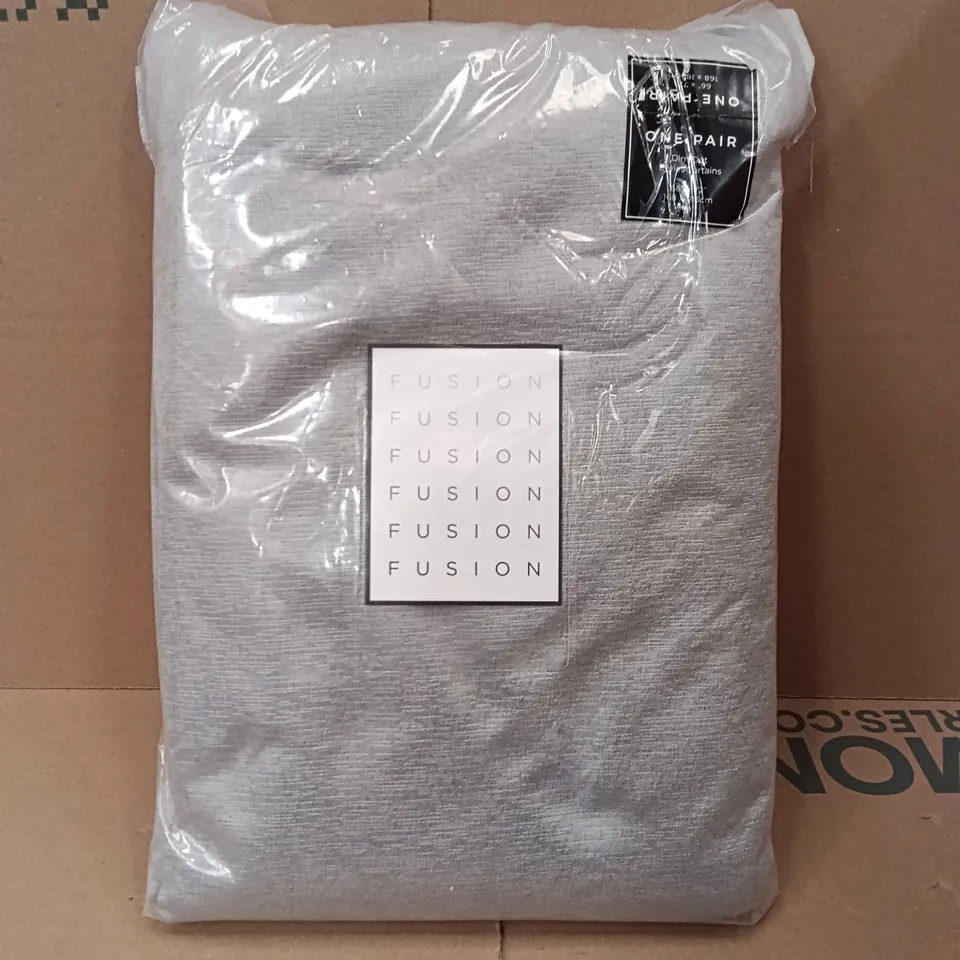 BAGGED STRATA CURTAINS, 66X72CM - SILVER