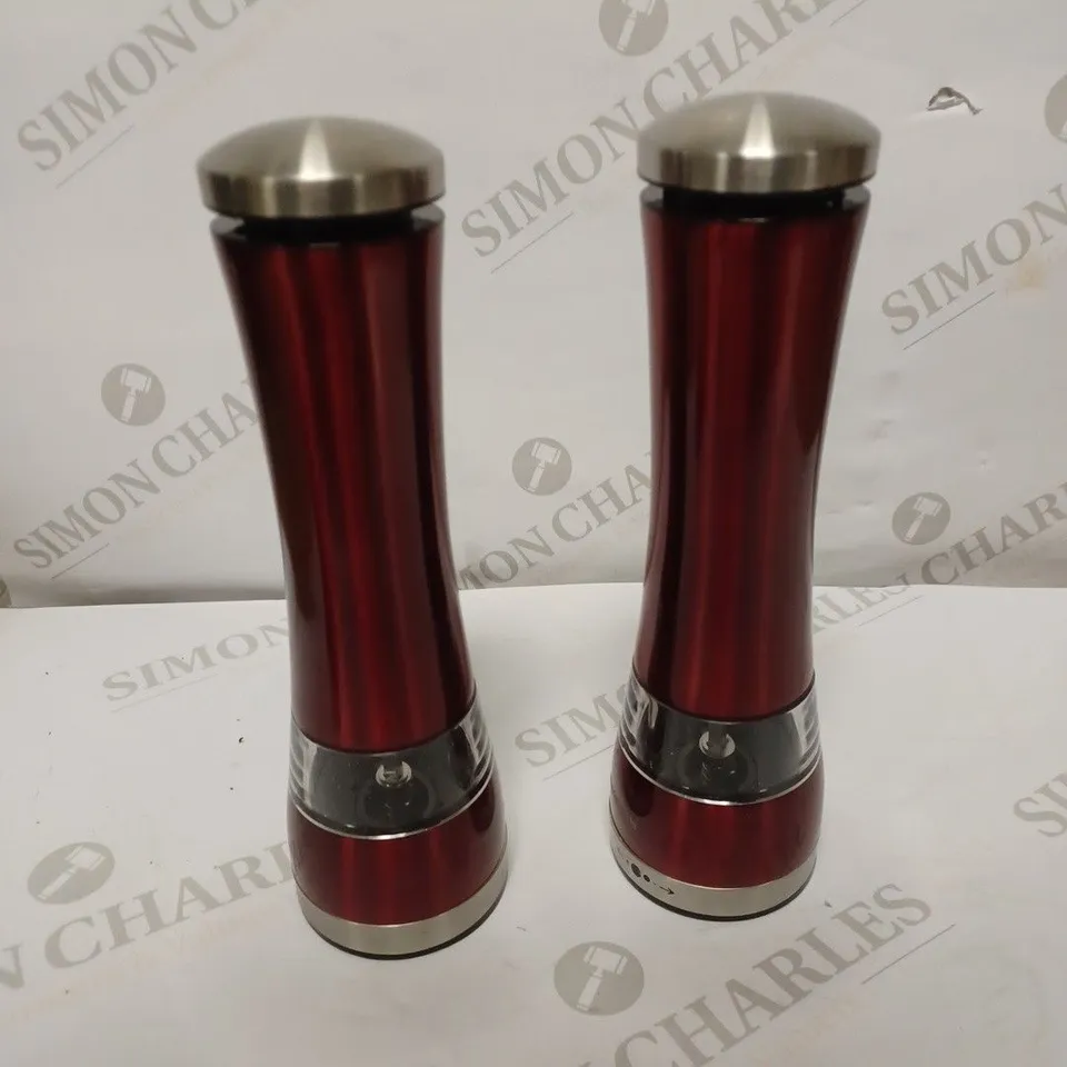 MORPHY RICHARDS ACCENTS ELECTRONIC SALT AND PEPPER MILL - RED