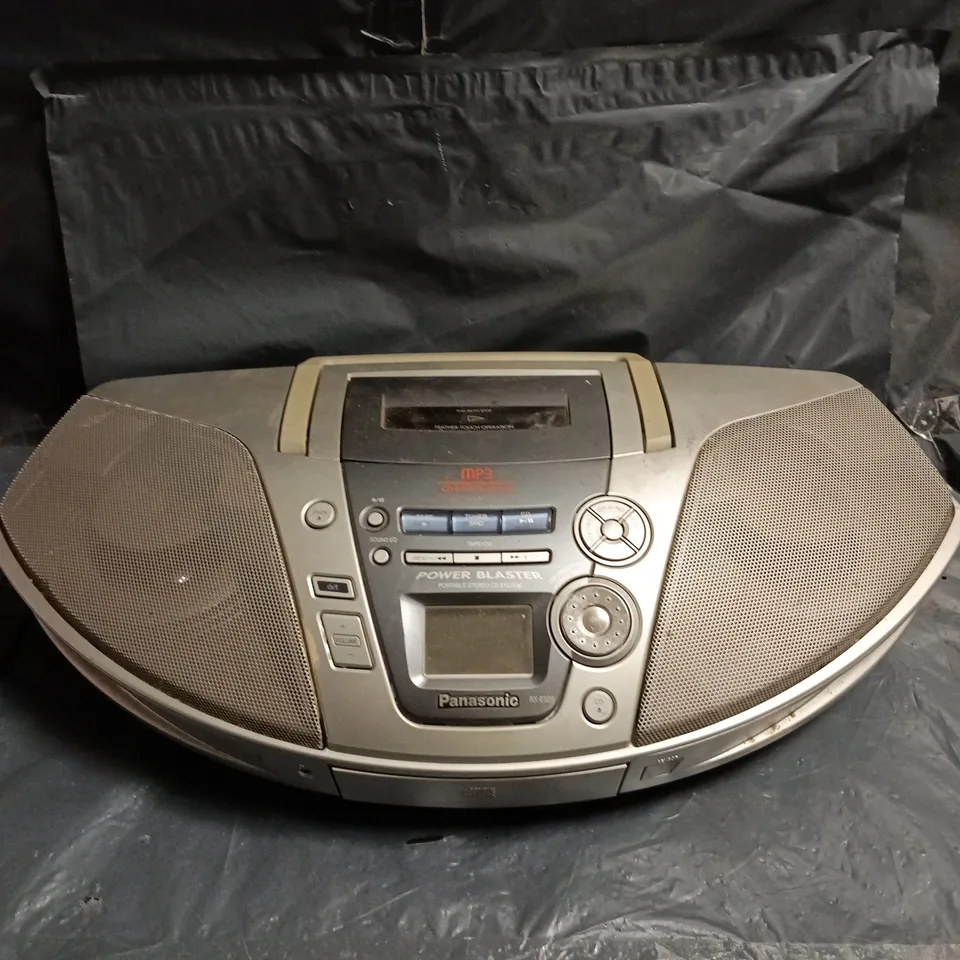 PANASONIC RX-ES29 CD BOOMBOX 