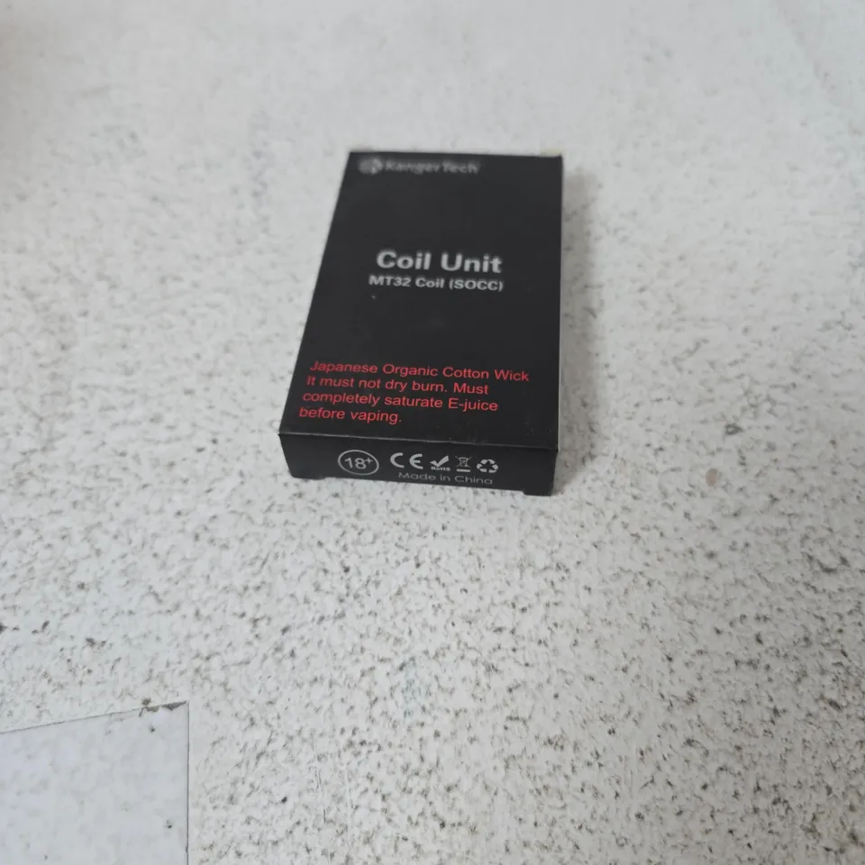 APPROXIMATELY 20 ASSORTED E-CIG PRODUCTS AND ACCESSORIES TO INCLUDE GEEK VAPE AND KANGER TECH