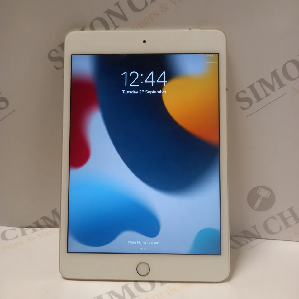 APPLE IPAD MINI 4 IN GOLD