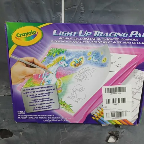 BOXED CRAYOLA LIGHT-UP TRACING PAD 