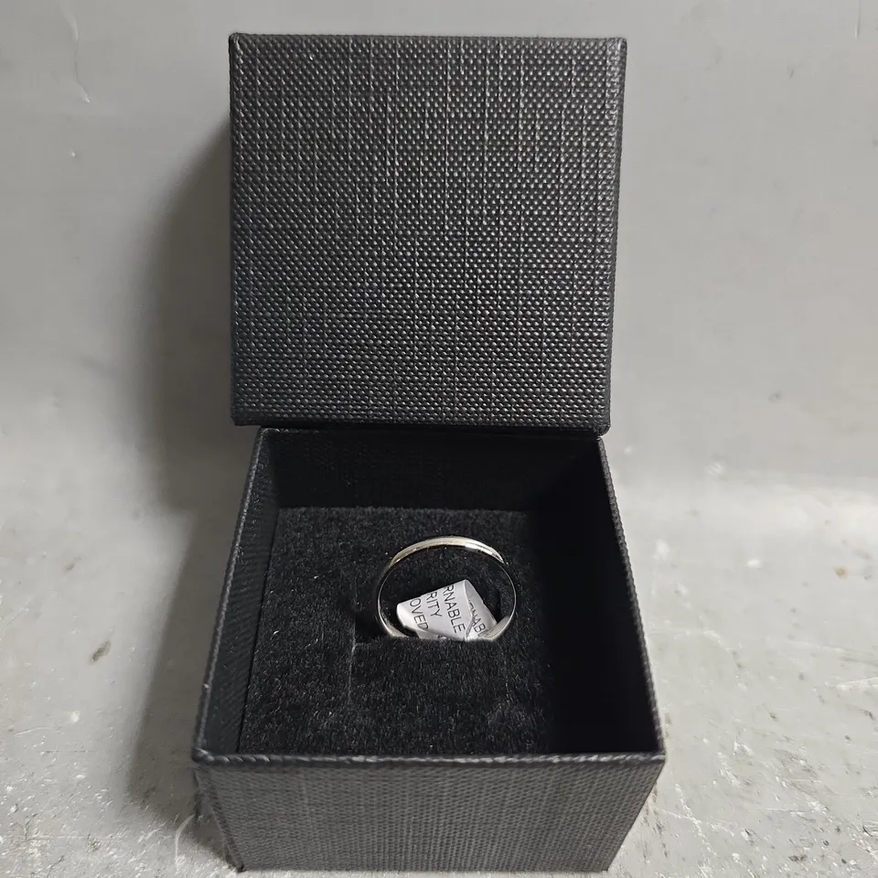 THE LOVE COLLECTION 9CT WHITE GOLD 2MM HEAVY D SHAPE BAND - O