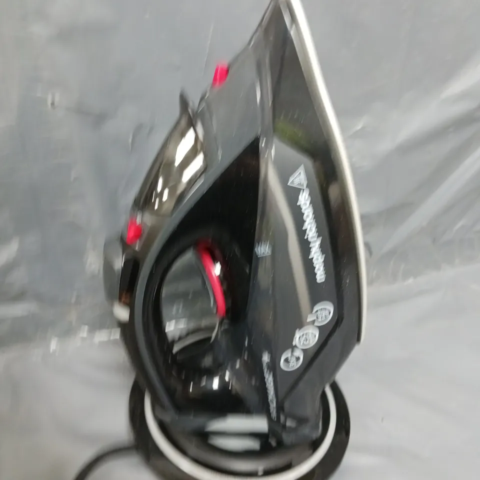 MORPHY RICHARDS EASYCHARGE POWER+ 303251 STEAM IRON - BLACK RRP £69