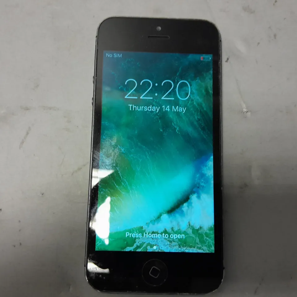 APPLE IPHONE 5 (A1429) SMARTPHONE 