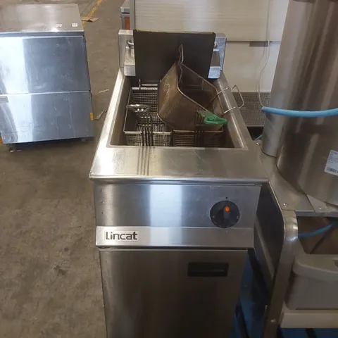 LINCAT COMMERCIAL OG8106N NATURAL GAS FRYER