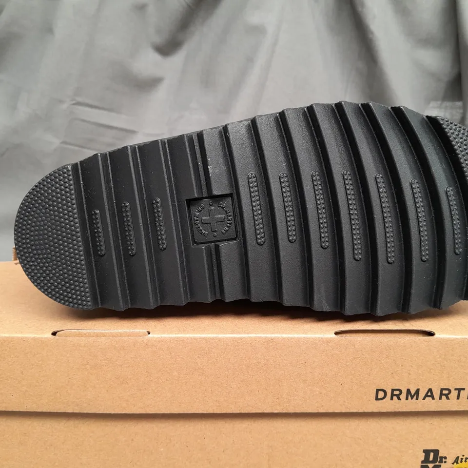 BOXED DR MARTENS BLAIRE BLACK BOOT SANDALS - UK 5
