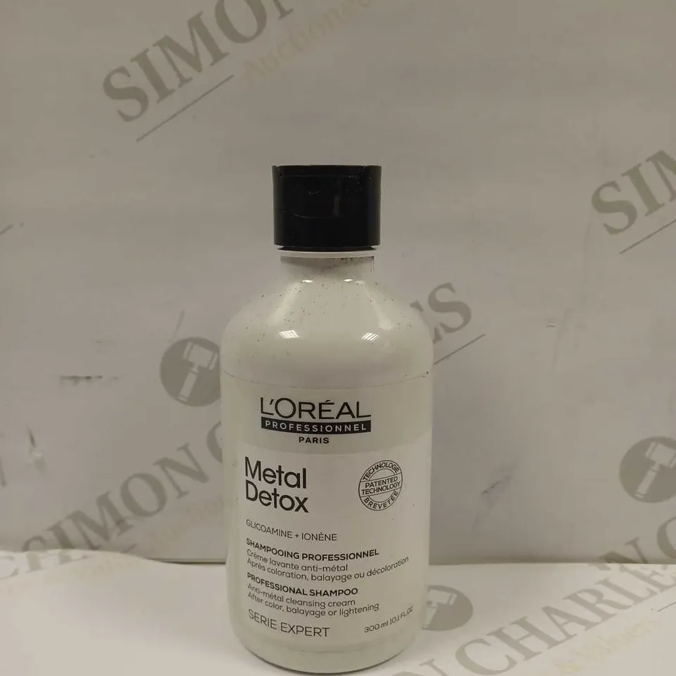 L’OREAL PROFESSIONNEL SERIE EXPERT METAL DETOX ANTI-METAL CLEANSING CREAM SHAMPOO