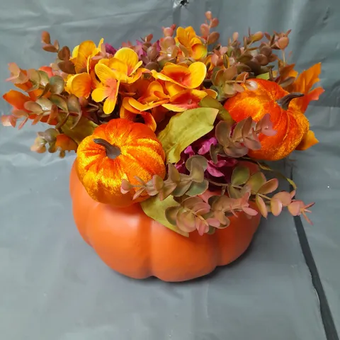 AUTUMN PUMPKIN TABLE CENTERPIECE