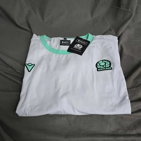 MACRON SCOTLAND RU M24/25 TEE IN WHITE SIZE 5XL