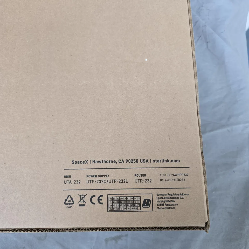 STARLINK SATELLITE INTERNET KIT (SPACEX) – ROUTER, DISH & ACCESSORIES