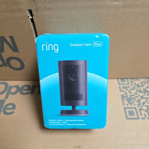 RING OUTDOOR CAM PLUS BOXED, SEALED