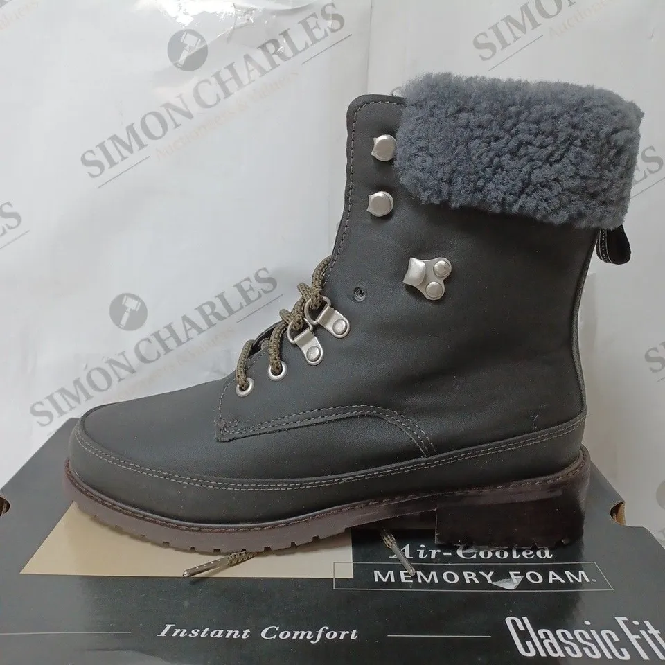 EMU OKAB WATERPROOF BOOTS, DARK GREY - SIZE 5