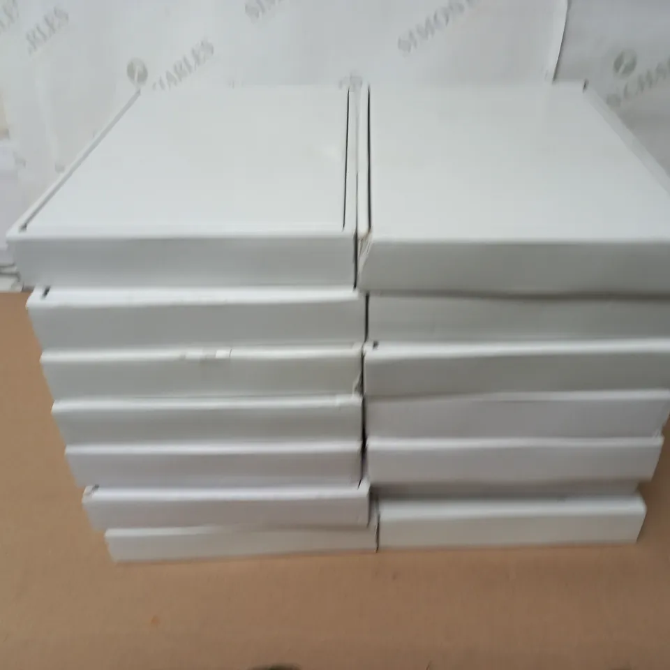 LOT OF 14 BOXED HANDMADE MUM THEMED WALL ARTS