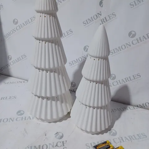 SET OF 2 LARGE PORCELAIN LIGHT UP DECORATIONS