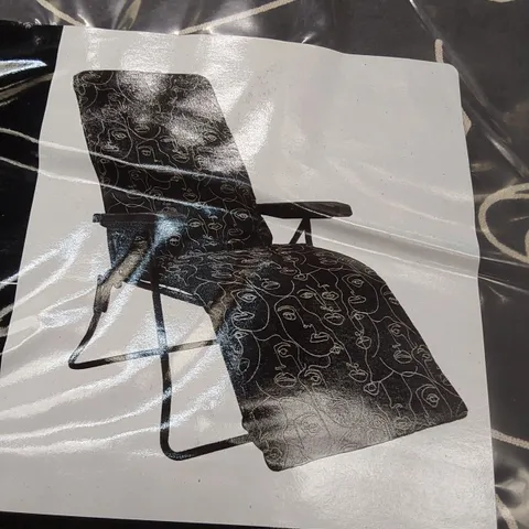 BRAND NEW BAGGED SET OF 2 MULTI-POSITION GARDEN RELAXER CHAIRS - ABSTRACT FACES