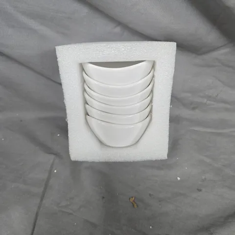 6 X WHITE CERAMIC NESTING BOWLS