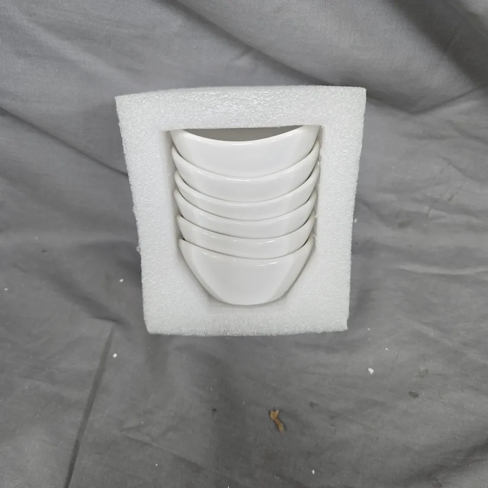 6 X WHITE CERAMIC NESTING BOWLS
