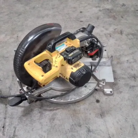 DEWALT DWS7085-QZ METRE SAW