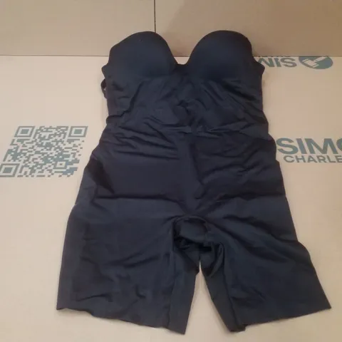 BOX CONTAINING APPROXIMATELY 3 BRAND NEW MAGISCULPT BLACK BODYSUITS - SIZE 36F