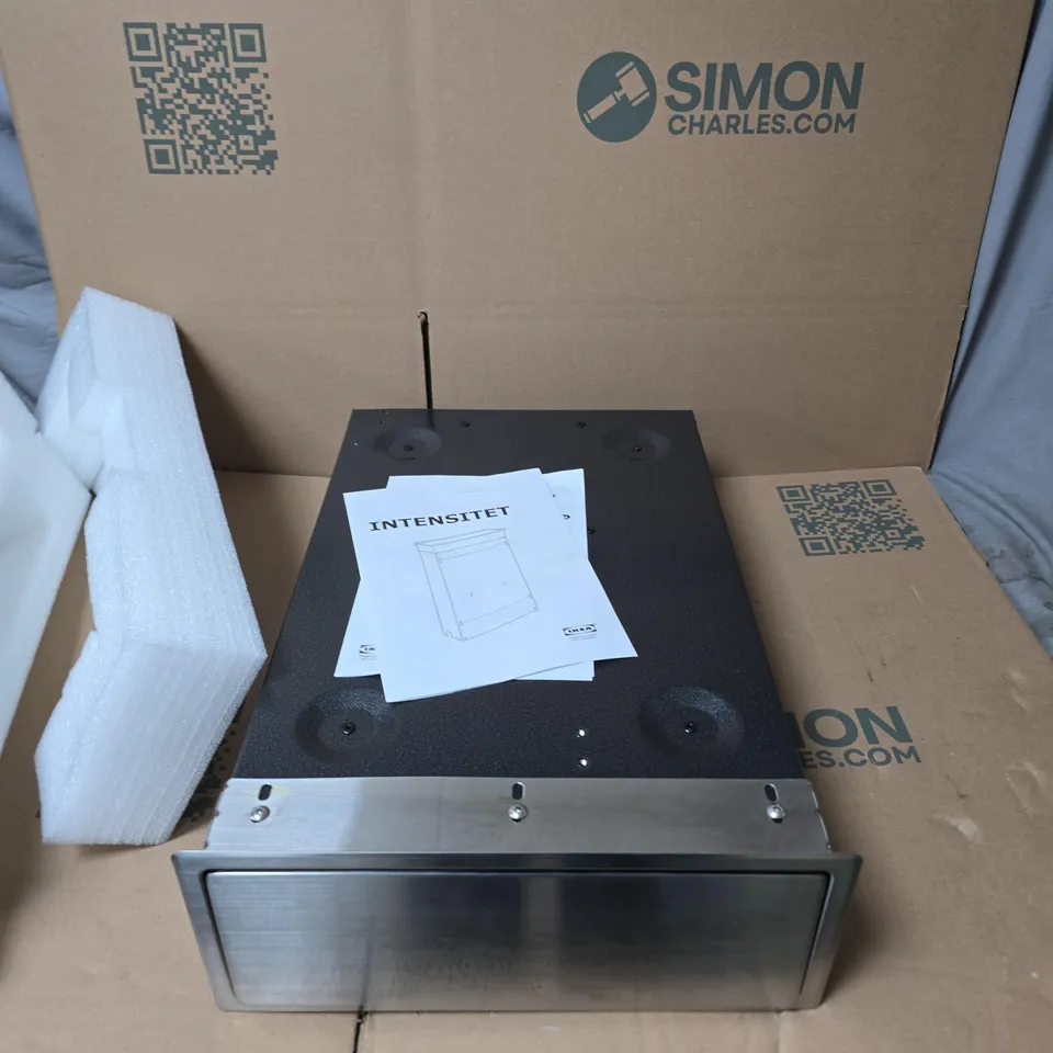 IKEA INTENSITET 3-OUTLET POWER DISTRIBUTION UNIT WITH SWITCH (13A)