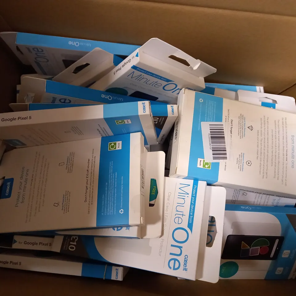 LOT OF APPROXIMATELY 20 PHONE ACCESSORIES FOR ASSORTED MODELS