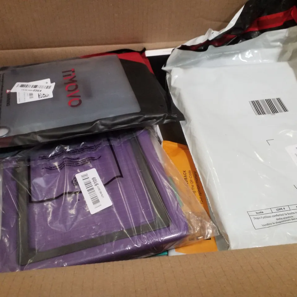 PALLET CONTAINING ASSORTED TABLET CASES