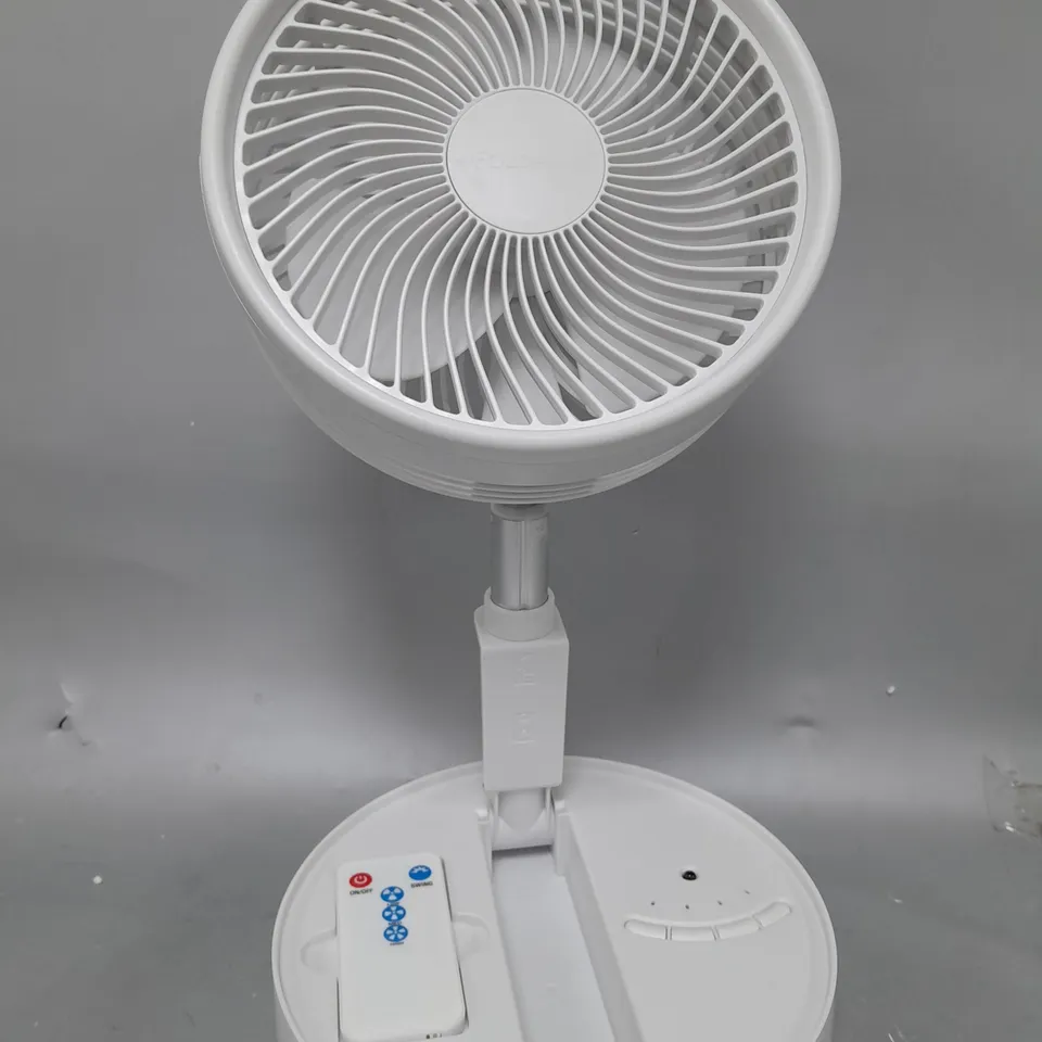 BOXED BELL & HOWELL OSCILLATING FOLDING RECHARGEABLE FAN, WHITE